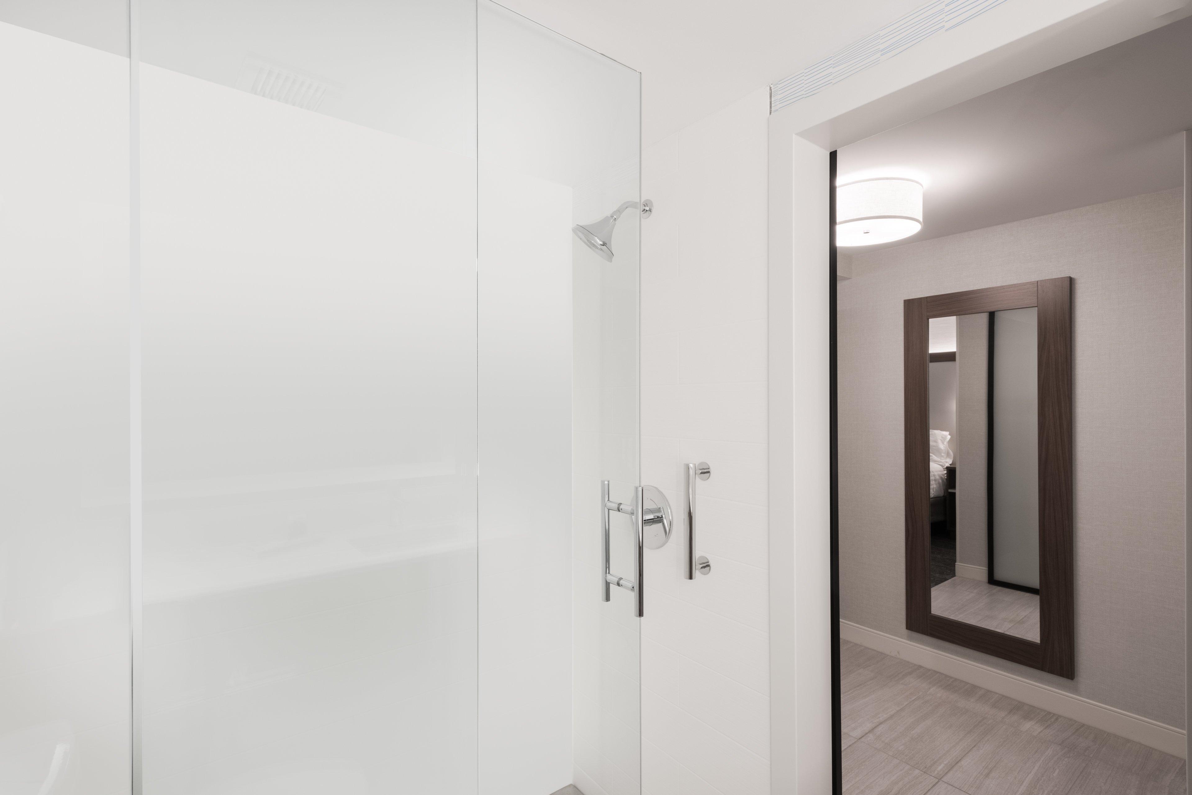 Holiday Inn Express Boston-Waltham By Ihg Exterior photo