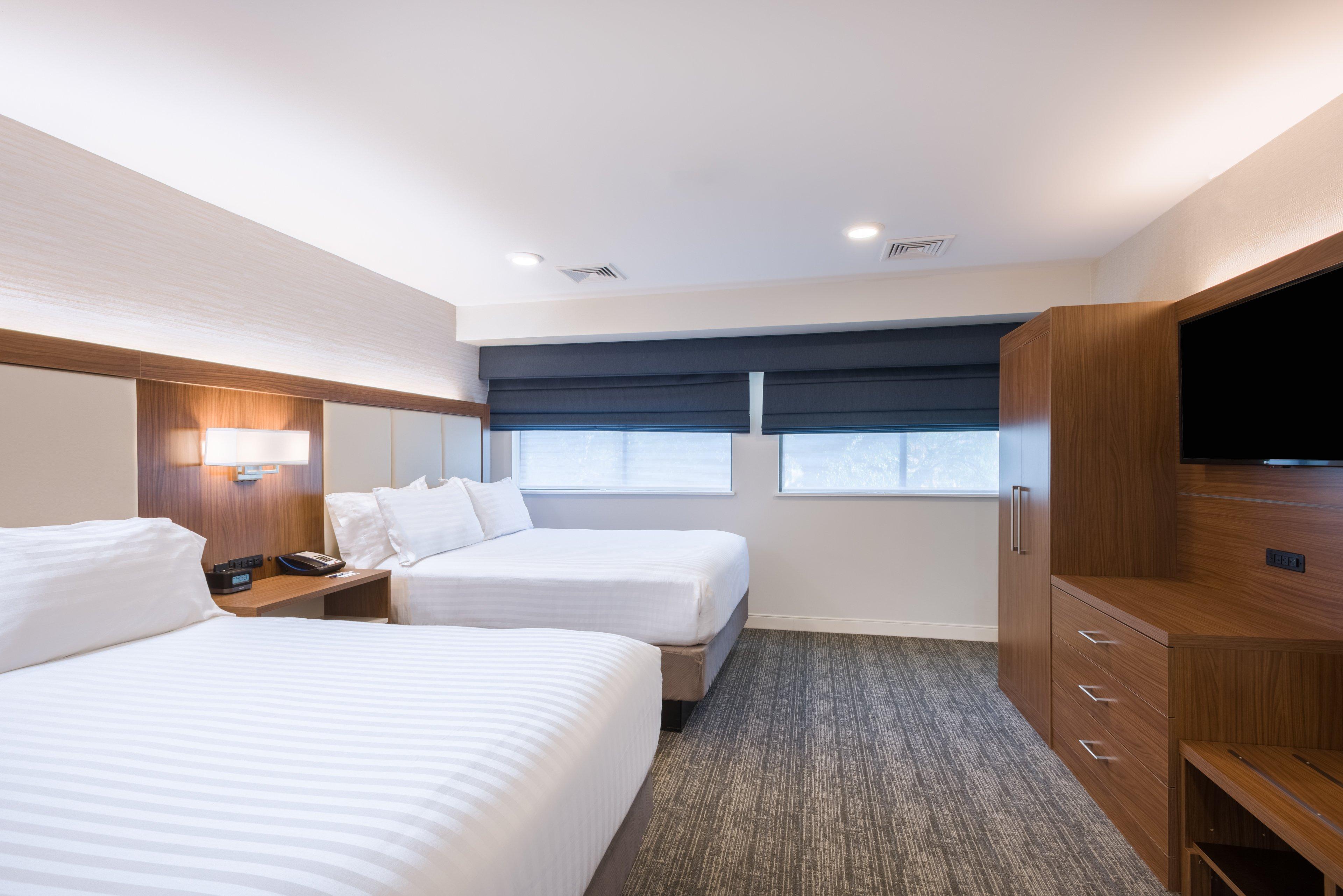 Holiday Inn Express Boston-Waltham By Ihg Exterior photo