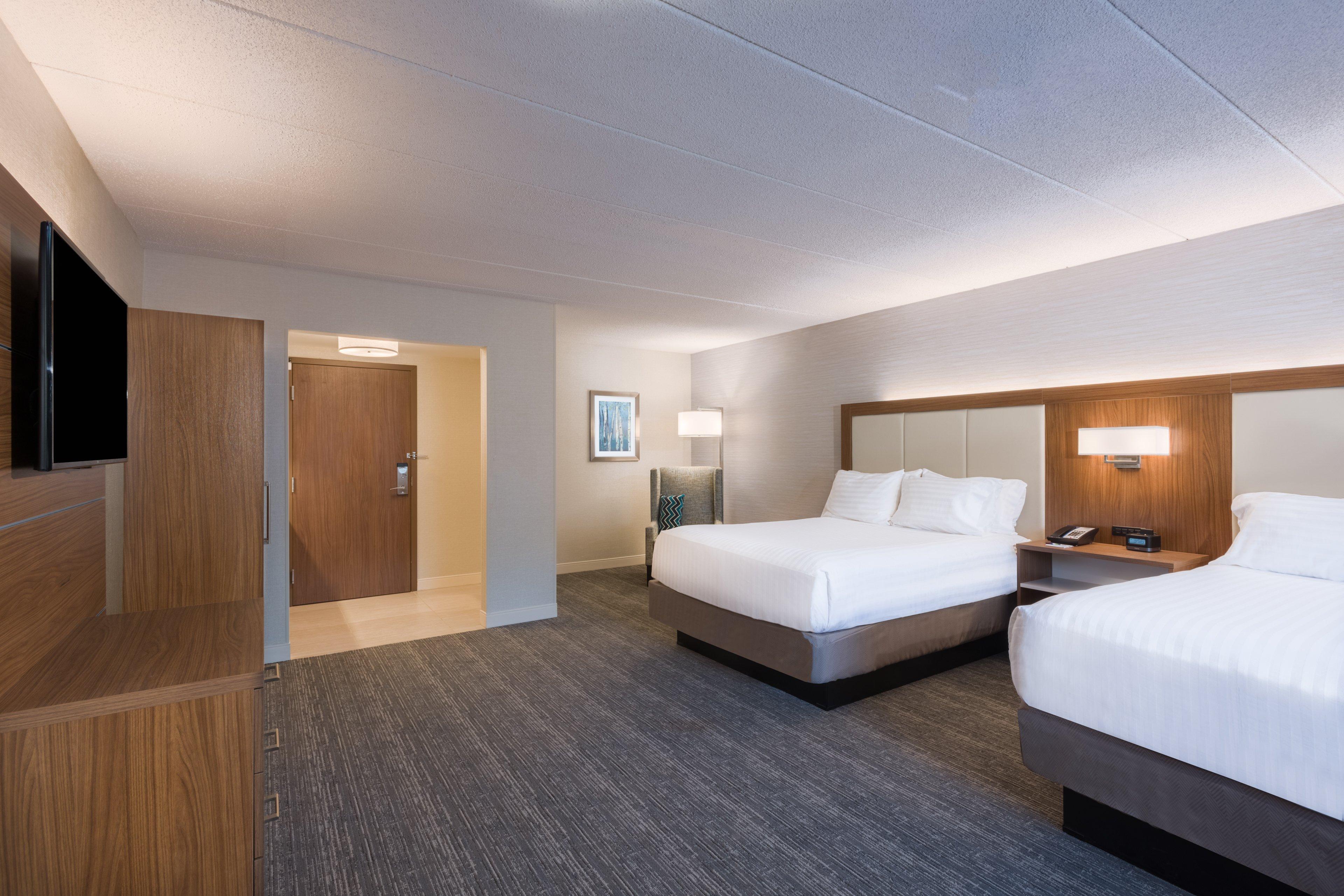 Holiday Inn Express Boston-Waltham By Ihg Exterior photo